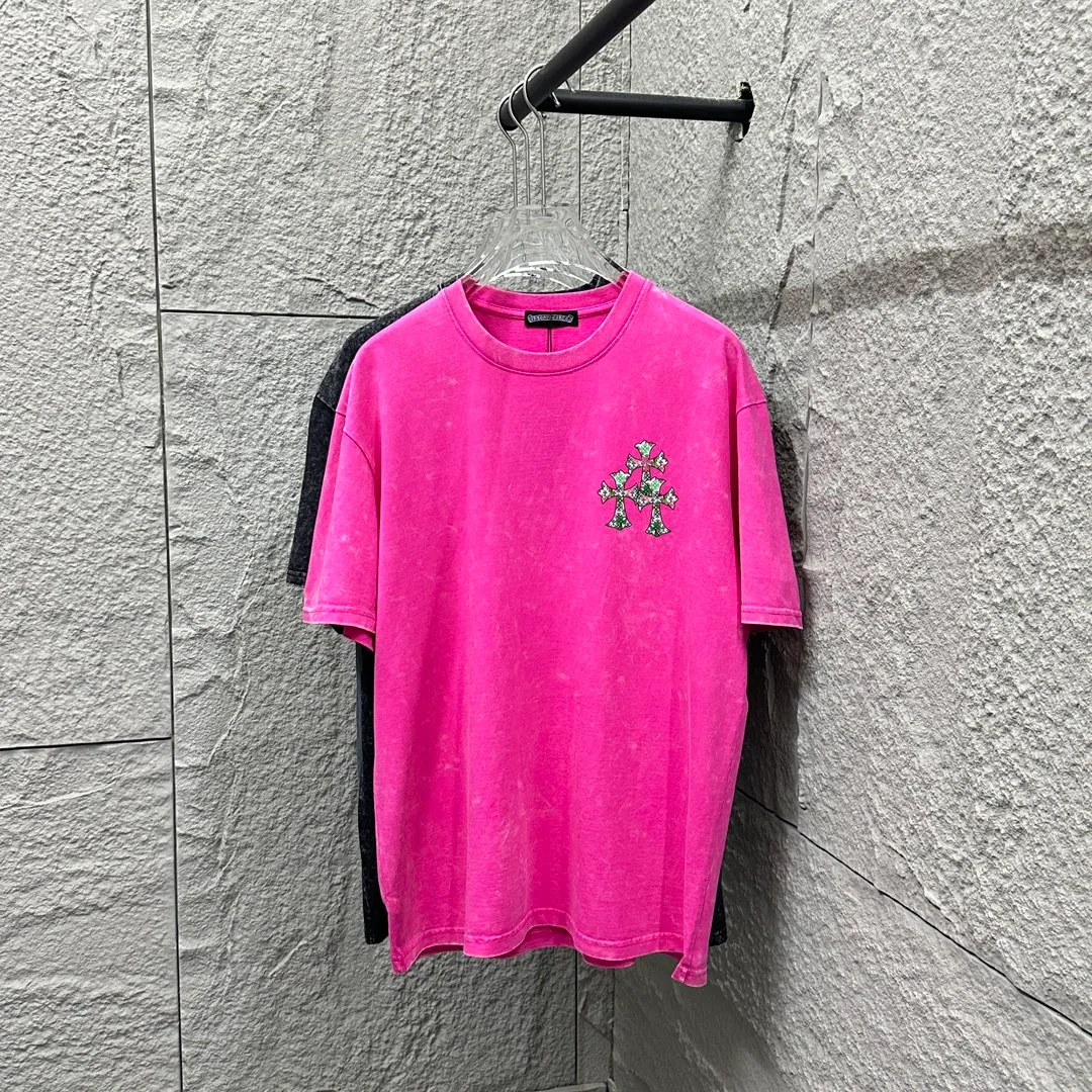 🅿️180 CH* Crow Heart* 2025 spring and summer new style Snowflake distressed washed retro round neck short sleeves Chest and front logo Cross horseshoe print Customized fabric Short-sleeved T-shirt Unisex Size: S M L XL XXL Color: Snowflake Black Snowflake Gray Snowflake Pink Snowflake Blue